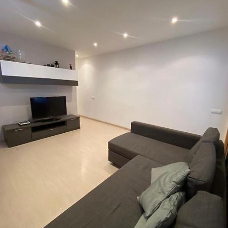 Cozy Apartment At A Great Location! L’Hospitalet de Llobregat Zewnętrze zdjęcie