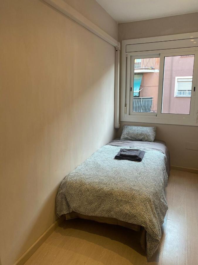 Cozy Apartment At A Great Location! L’Hospitalet de Llobregat Zewnętrze zdjęcie
